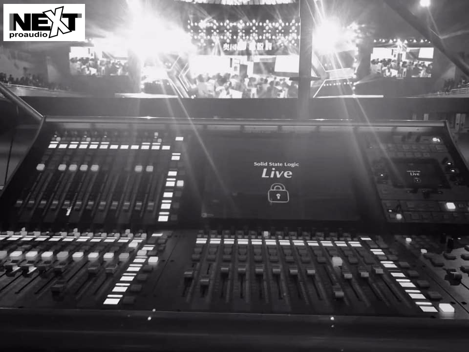 Mixer lắp đặt âm thanh hội trường