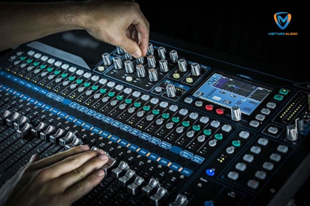 Cach-dau-noi-mixer-voi-cac-thiet-bi-khac-Huong-dan-chi-tiet-de-tao-he-thong-am-thanh-hoan-hao