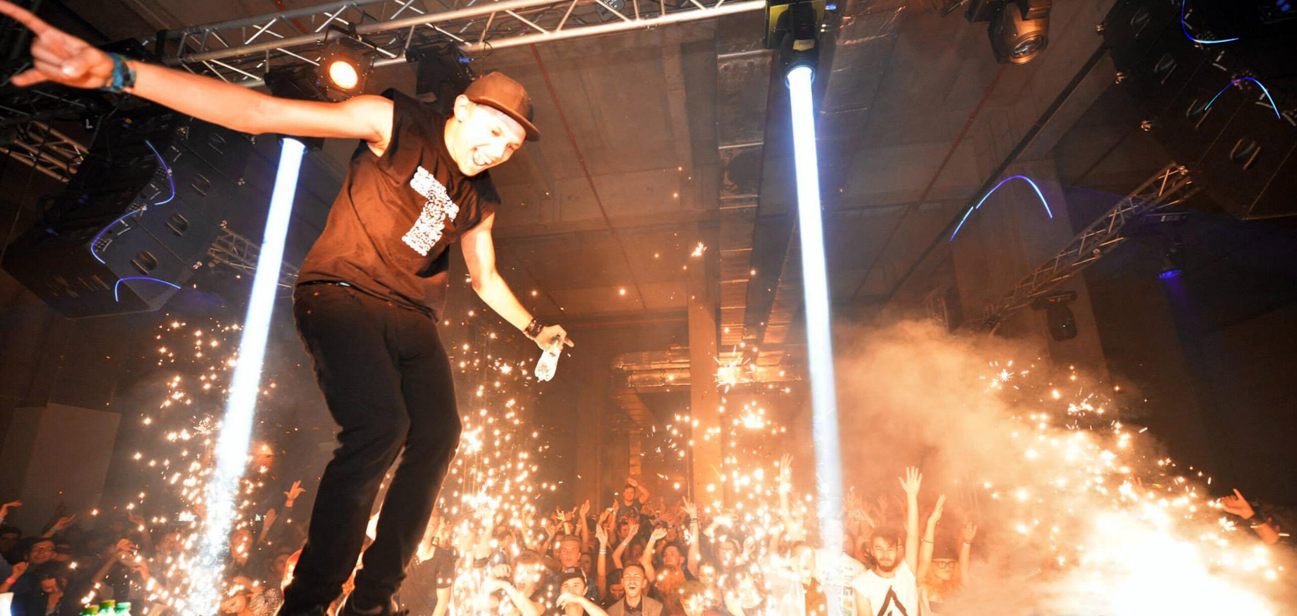 next la122a contexto3 scaled